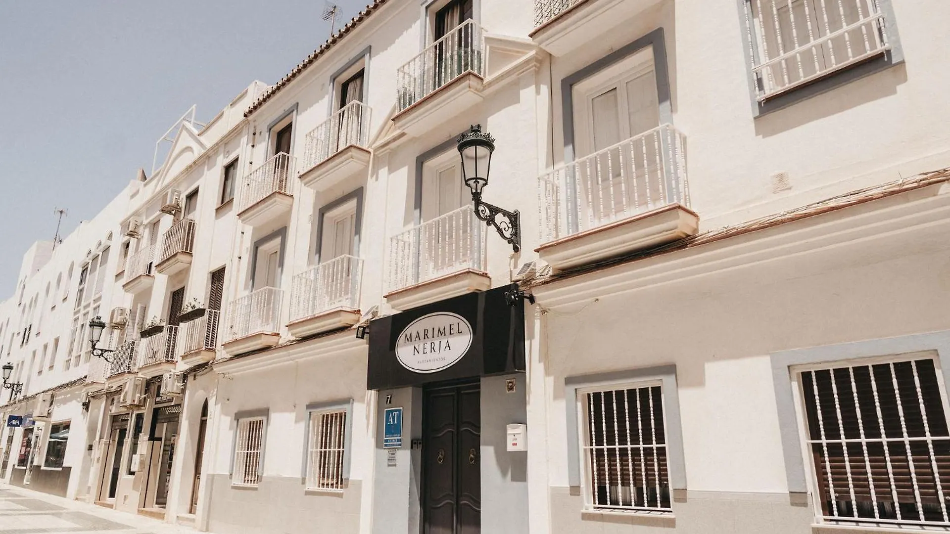 Marimel Nerja Alojamientos Apartment